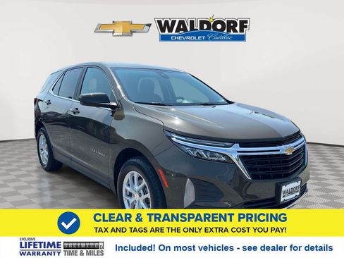 Used 2023 Chevrolet Equinox LT FWD image 1