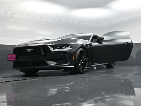 Used 2024 Ford Mustang GT Premium image 26