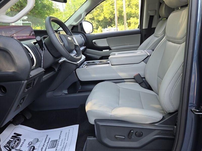 New 2027 Ford Expedition Active RWD image 6