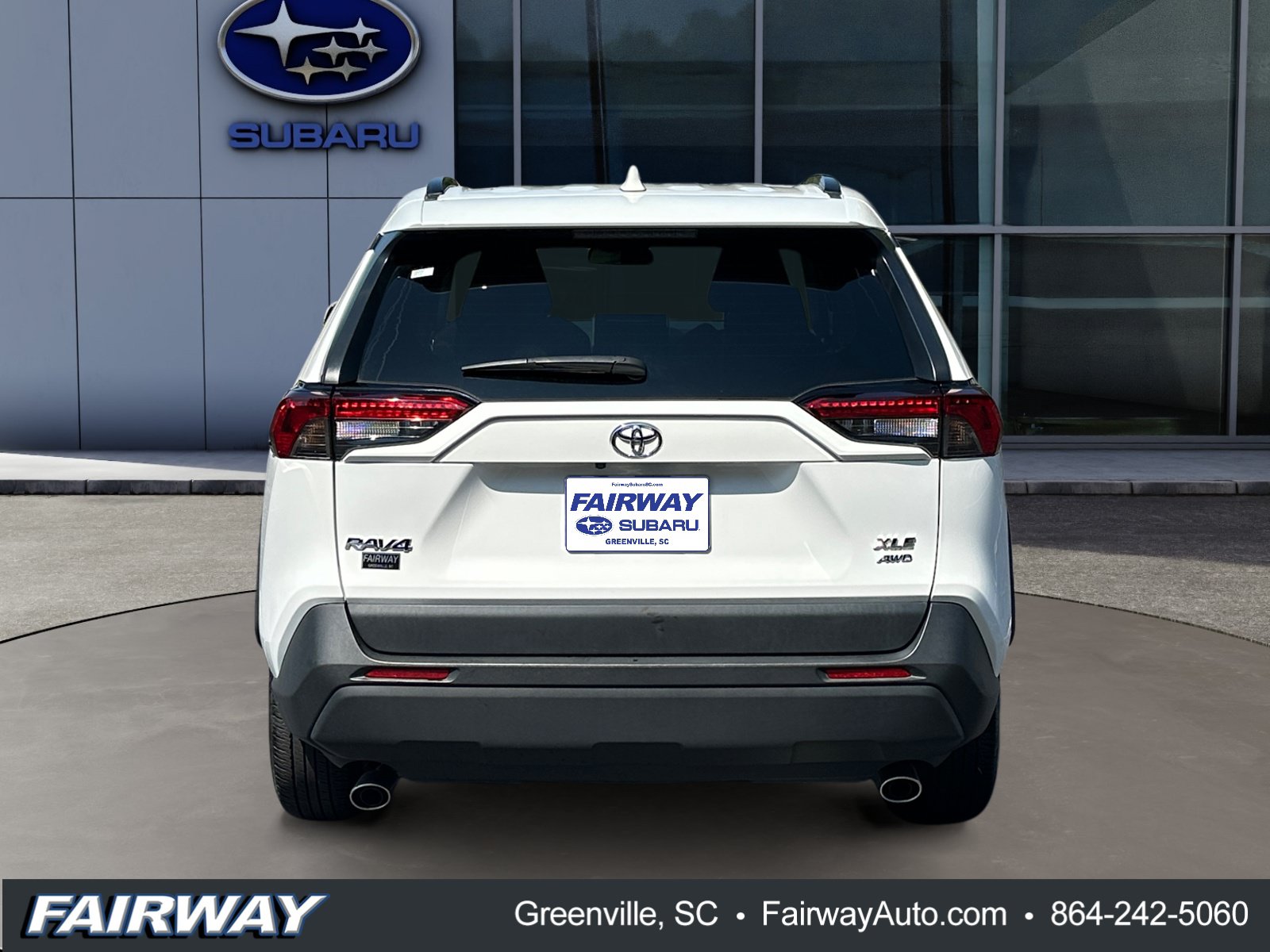 Used 2025 Toyota RAV4 XLE AWD/4WD image 6