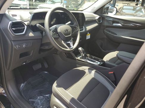 New 2026 Chevrolet TrailBlazer LT w/ Convenience Package FWD image 20