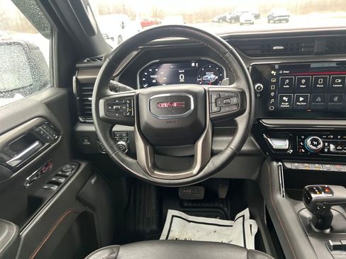 Used 2023 GMC Sierra 1500 AT4 image 23