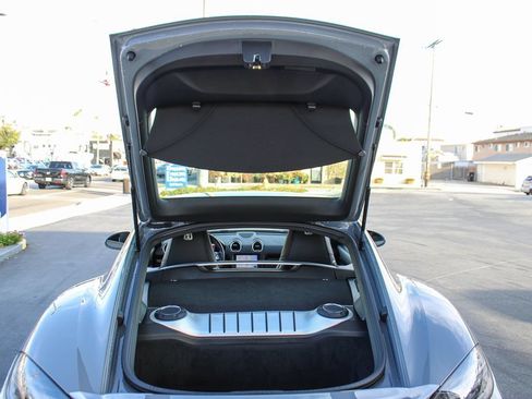 Used 2025 Porsche 718 Cayman RWD image 33