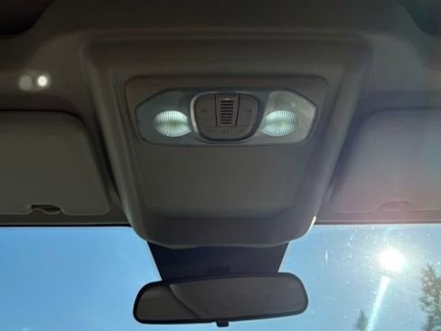 Used 2018 RAM ProMaster 2500 w/ Interior Convenience Group image 34