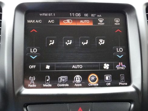 Used 2016 Jeep Cherokee Latitude w/ Comfort/Convenience Group FWD image 16