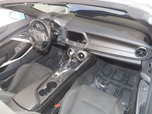 Used 2022 Chevrolet Camaro LT w/ RS Package RWD image 13