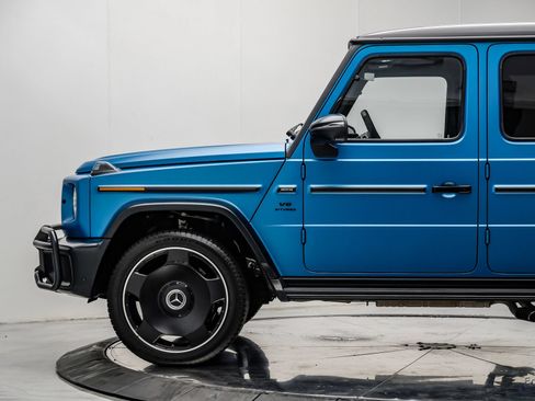 Used 2025 Mercedes-Benz G 63 AMG 4MATIC w/ Night Package Magno image 7