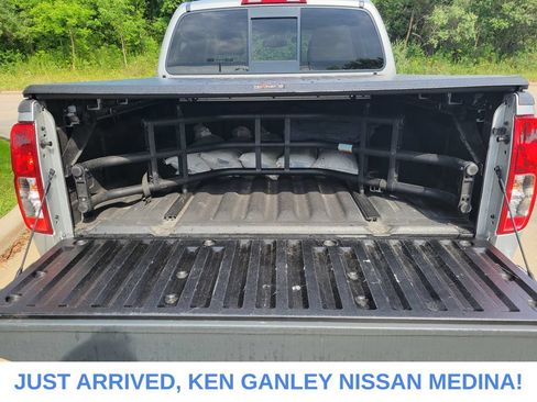 Used 2019 Nissan Frontier SV w/ Value Truck Package AWD/4WD image 5