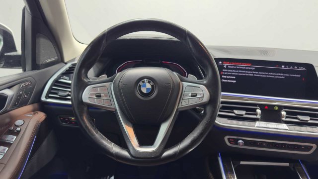 Used 2020 BMW X7 xDrive40i w/ Premium Package AWD/4WD image 22