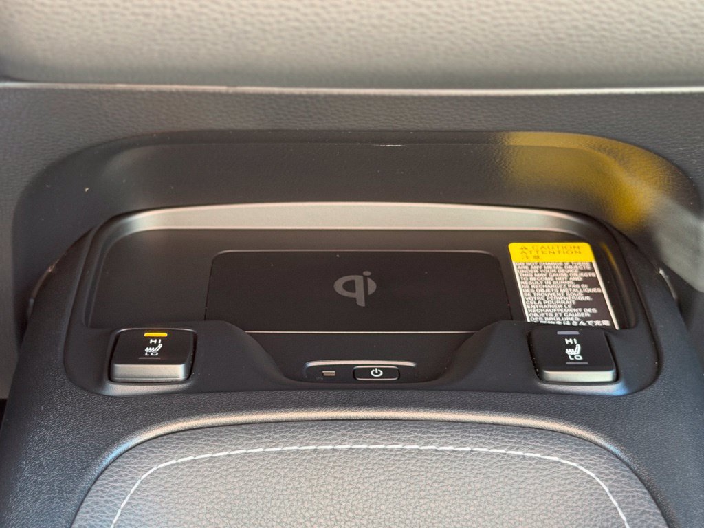 Used 2024 Toyota Corolla XSE FWD image 16