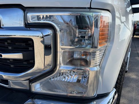 Used 2022 Ford F250 Lariat AWD/4WD image 9