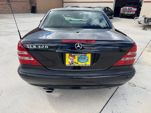 Used 2003 Mercedes-Benz SLK 320 image 7