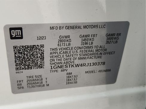Used 2024 Chevrolet Traverse LS w/ Safety Package FWD image 32