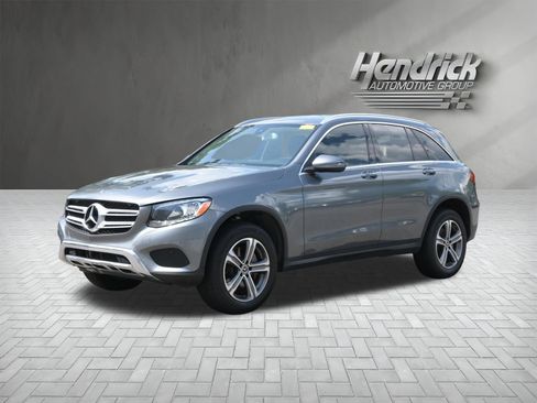Used 2019 Mercedes-Benz GLC 300 image 5
