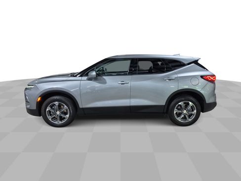 Certified 2025 Chevrolet Blazer LT AWD/4WD image 6