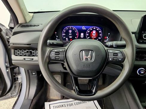 Used 2023 Honda Accord LX image 13