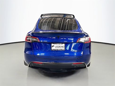 Used 2021 Tesla Model Y Performance image 8
