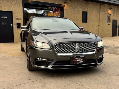 Used 2017 Lincoln Continental Reserve w/ Climate Package image 3