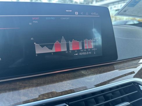 Used 2020 BMW 530i w/ Executive Package image 27