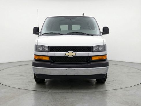 Used 2024 Chevrolet Express 3500 LT w/ LT Preferred Equipment Group RWD image 2