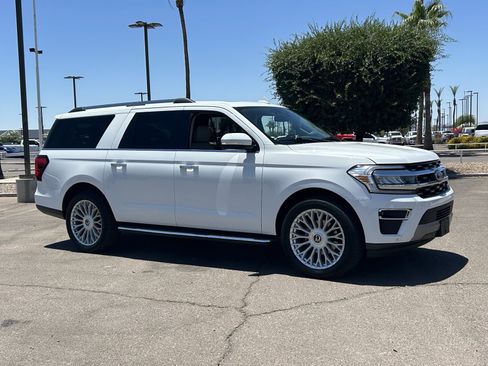 Used 2023 Ford Expedition Max Limited RWD image 7