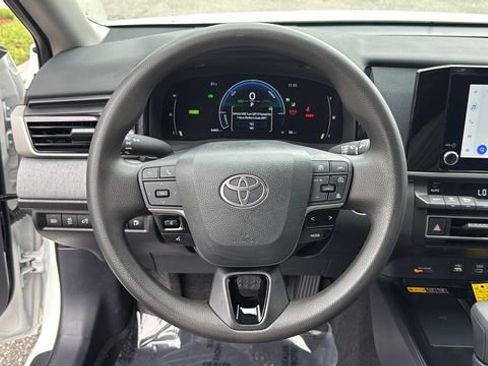 Certified 2025 Toyota Camry LE image 20