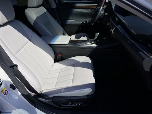 Used 2017 Lexus ES 350 w/ Luxury Package FWD image 23