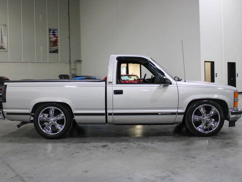 Used 1996 Chevrolet Silverado 1500 2WD Regular Cab image 7