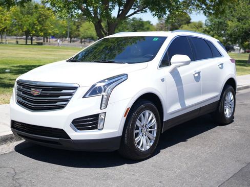 Used 2017 Cadillac XT5 FWD w/ LPO, Wheel Lock Package image 1