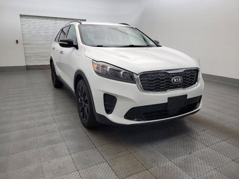 Used 2020 Kia Sorento S FWD image 13