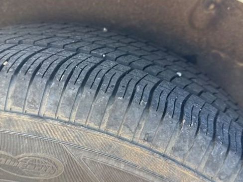 Used 2022 Chrysler Pacifica Touring-L FWD image 19