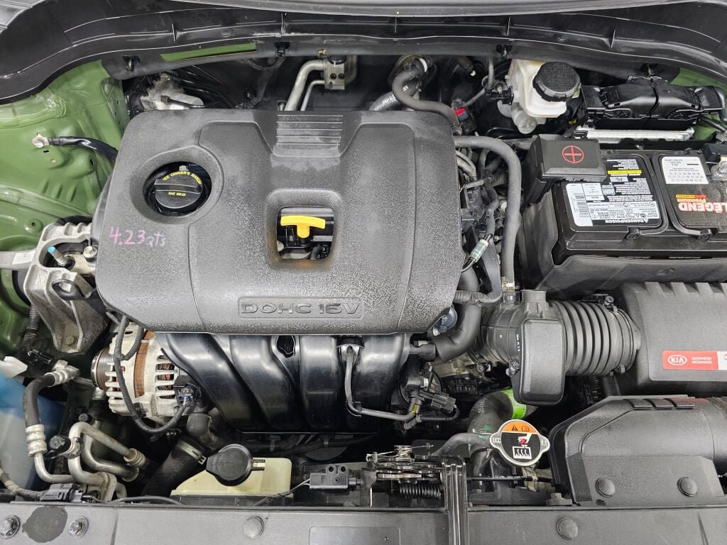 Used 2020 Kia Soul X-Line FWD image 29