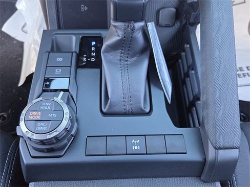 Used 2025 Toyota Tacoma TRD Off-Road w/ TRD Off Road Upgrade Package image 19