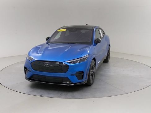 Certified 2025 Ford Mustang Mach-E GT AWD/4WD image 9