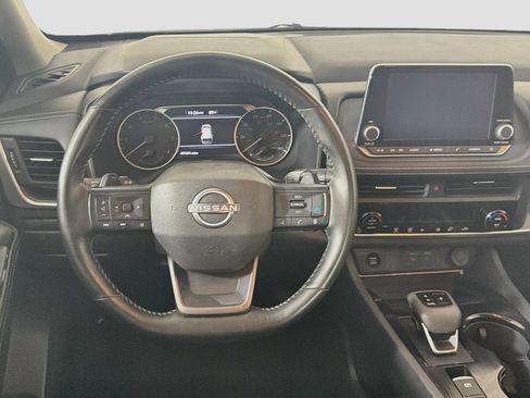Used 2025 Nissan Rogue SV AWD/4WD image 17