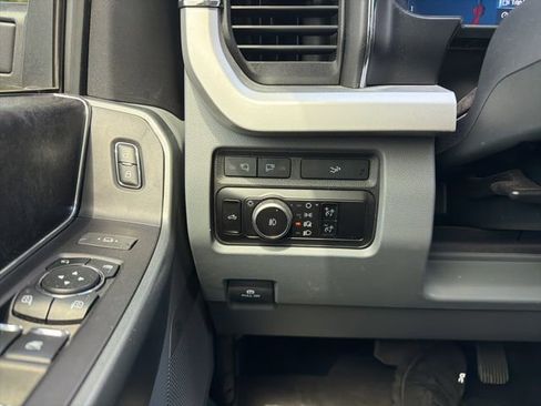 Used 2023 Ford F250 XLT w/ XLT Premium Package AWD/4WD image 20