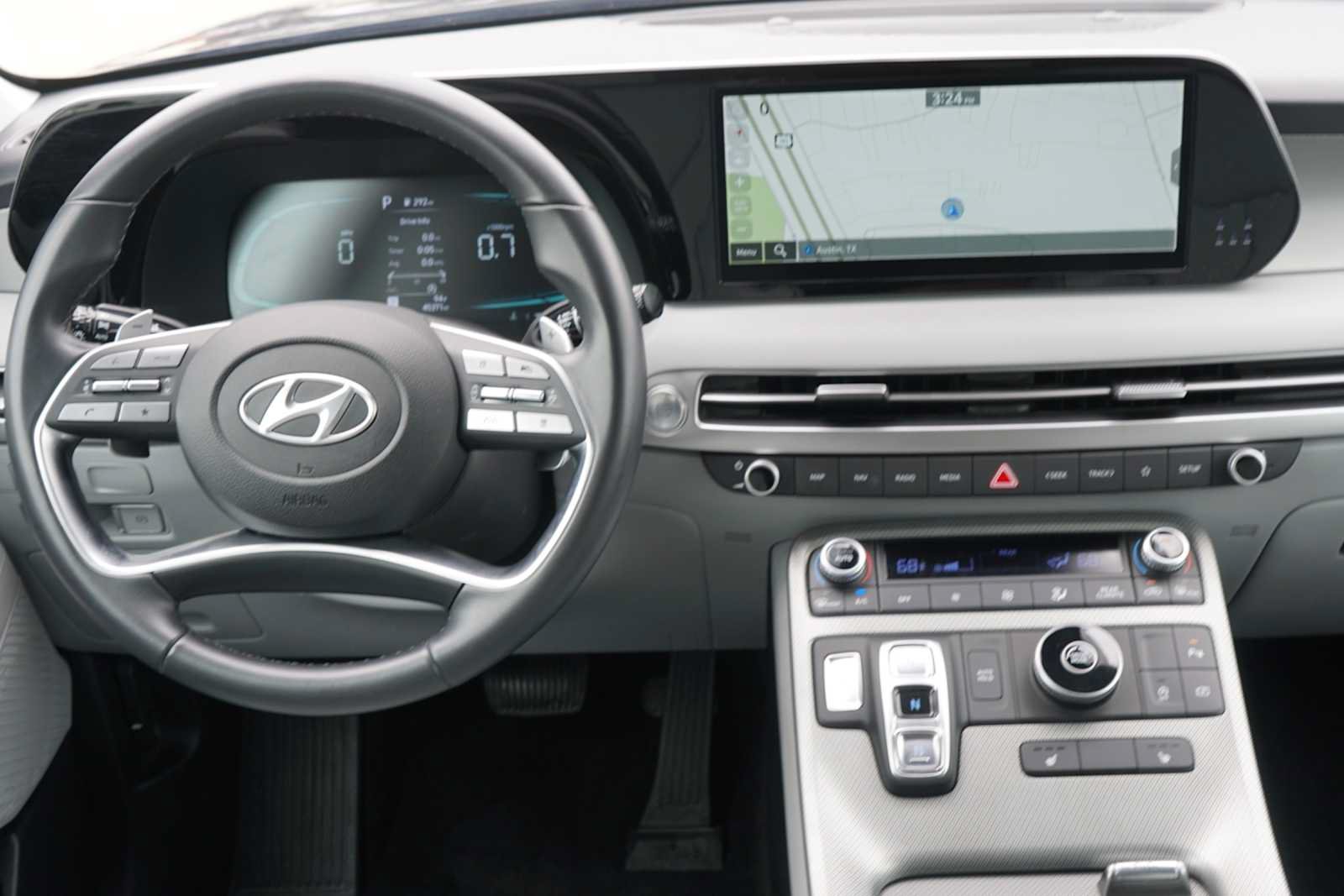 Used 2025 Hyundai Palisade SEL FWD image 20