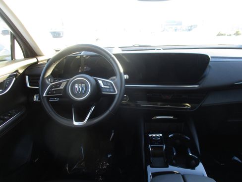 Used 2025 Buick Envision Preferred image 14