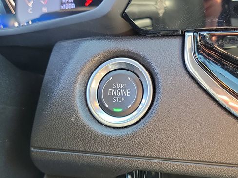 Used 2025 Chevrolet Colorado W/T w/ WT Custom Package RWD image 28