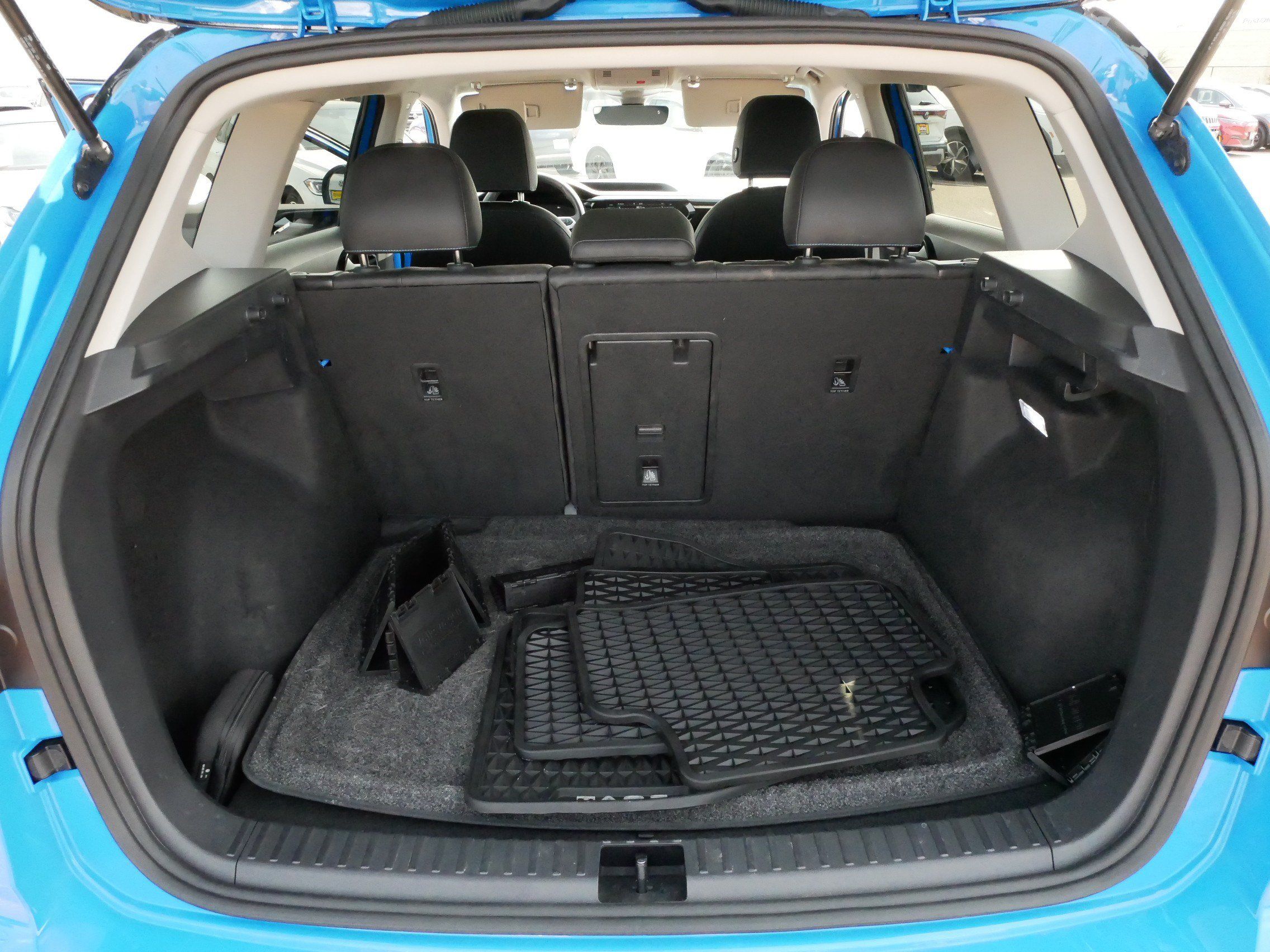 Certified 2024 Volkswagen Taos SE AWD/4WD image 18