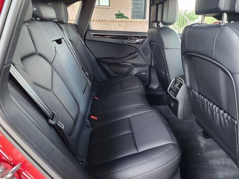 Used 2024 Porsche Macan w/ Premium Plus Package image 66