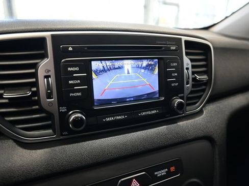 Used 2019 Kia Sportage LX AWD/4WD image 15