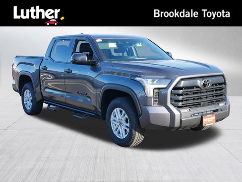 Used 2025 Toyota Tundra SR5 image 1
