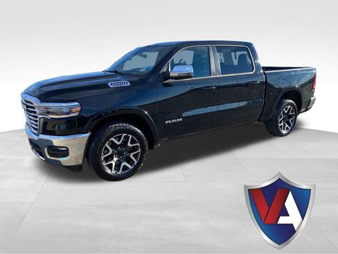 Used 2025 RAM 1500 Laramie image 1