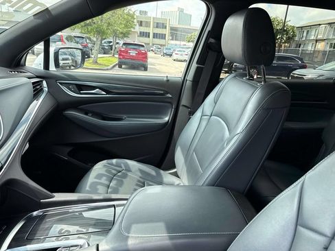 Used 2024 Buick Enclave Premium FWD image 15