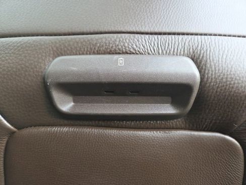 Used 2025 Ford Expedition Max King Ranch image 19