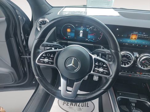 Used 2023 Mercedes-Benz GLA 250 4MATIC image 12