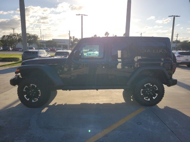 Used 2026 Jeep Wrangler Unlimited Rubicon AWD/4WD image 28