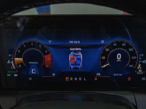 Used 2025 Ford Mustang Coupe RWD image 12