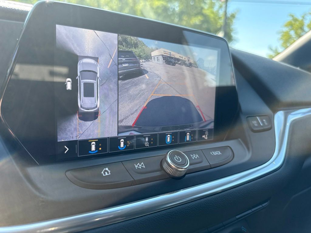Used 2019 Chevrolet Blazer LT w/ Sound & Technology Package AWD/4WD image 30